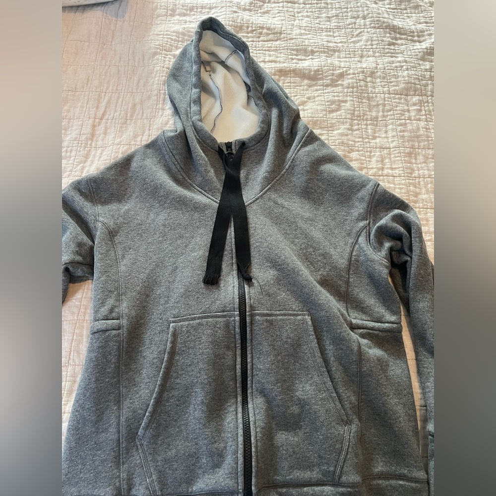 Fabletics zip up coat